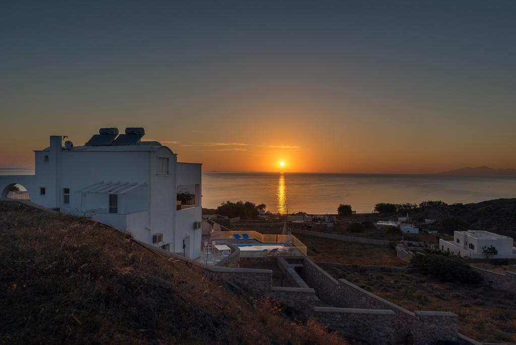Queen Of Santorini Картерадос Екстер'єр фото